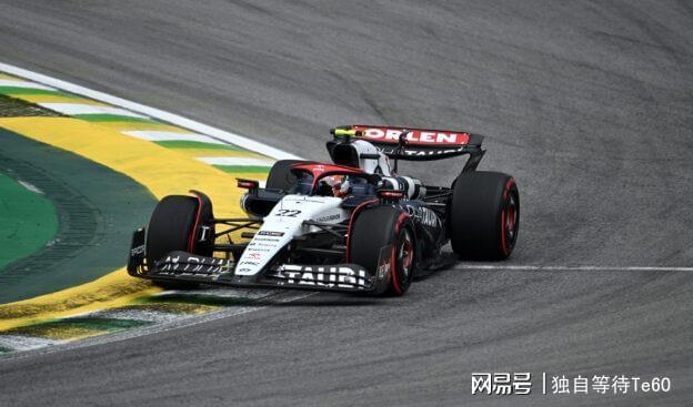 包含红牛车队完胜哈斯车队,阿隆索高光表现的词条 包含红牛车队完胜哈斯车队,阿隆索高光表现的词条