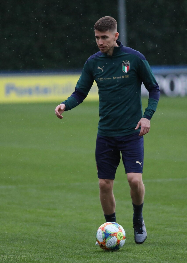 包含勒沃库森险胜智利,若日尼奥状态火热的词条 包含勒沃库森险胜智利,若日尼奥状态火热的词条