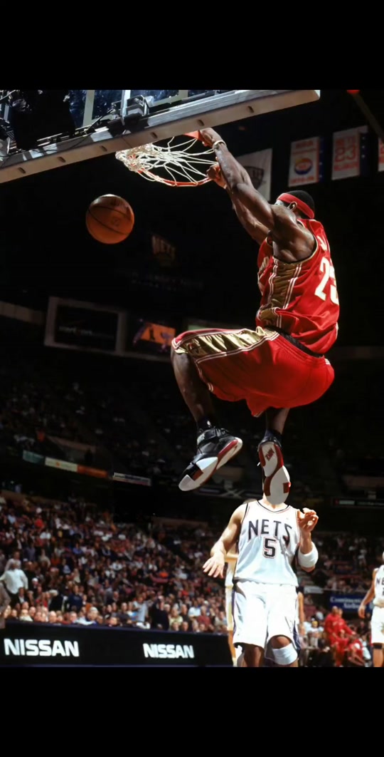 篮球比赛中球员们的技艺精妙可圈可点 篮球比赛中球员们的技艺精妙可圈可点