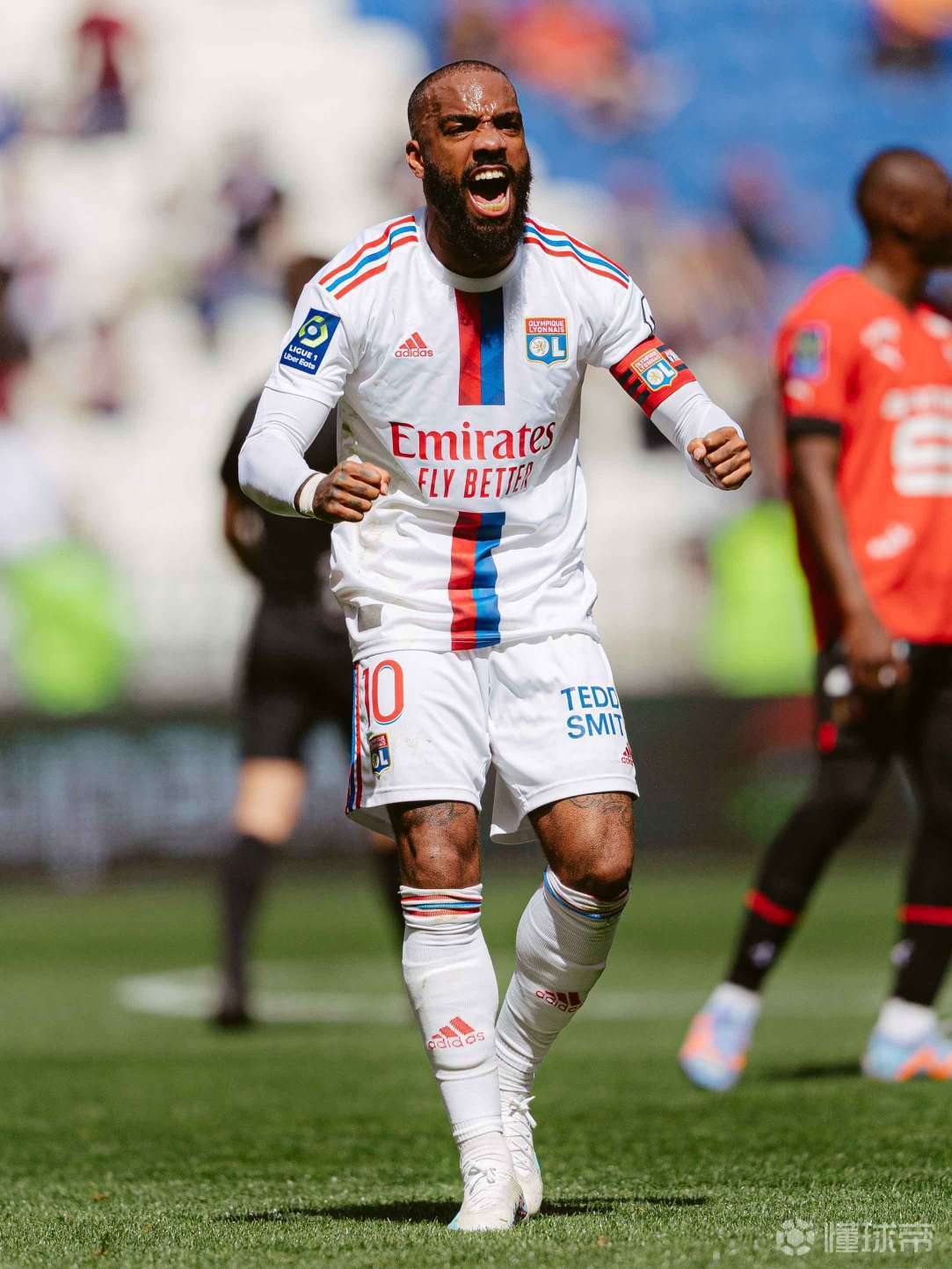 关于雷恩击败里昂，取得宝贵三分的信息