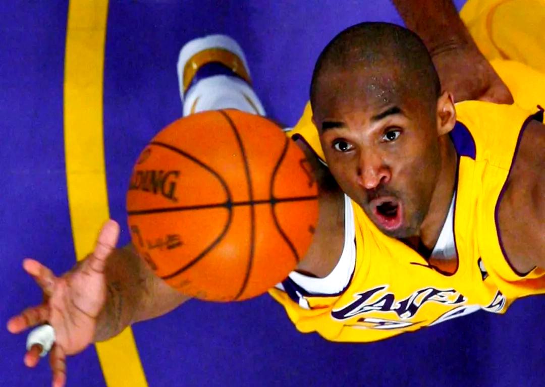 NBA球员生涯回顾，科比·布莱恩特不朽传奇的简单介绍