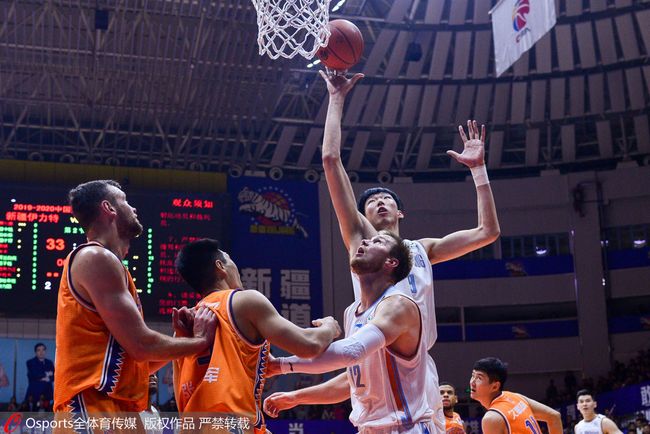 江苏队擒下新疆，豪取四连胜