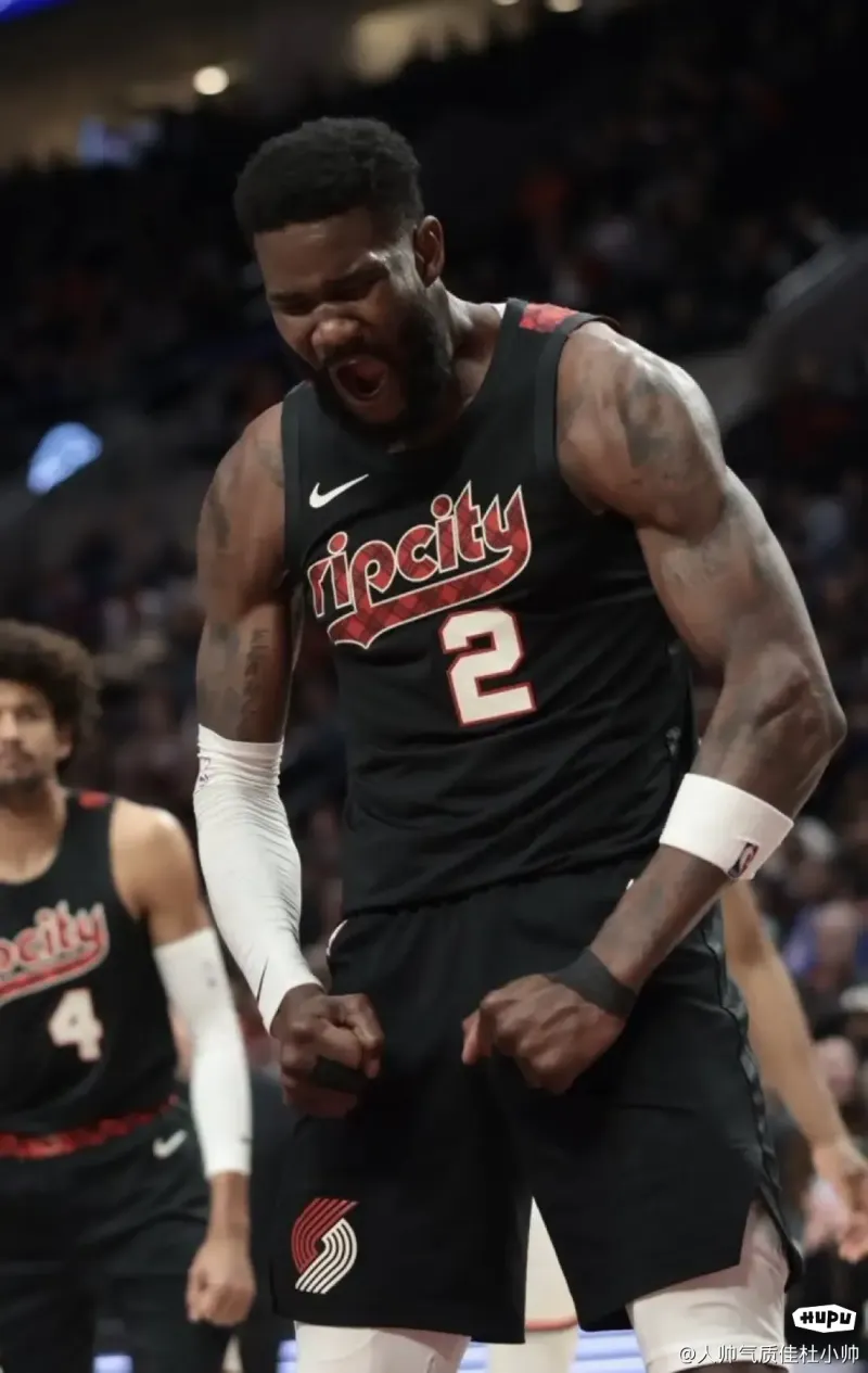 雄鹿横扫西班牙男篮，艾顿统治全场的简单介绍