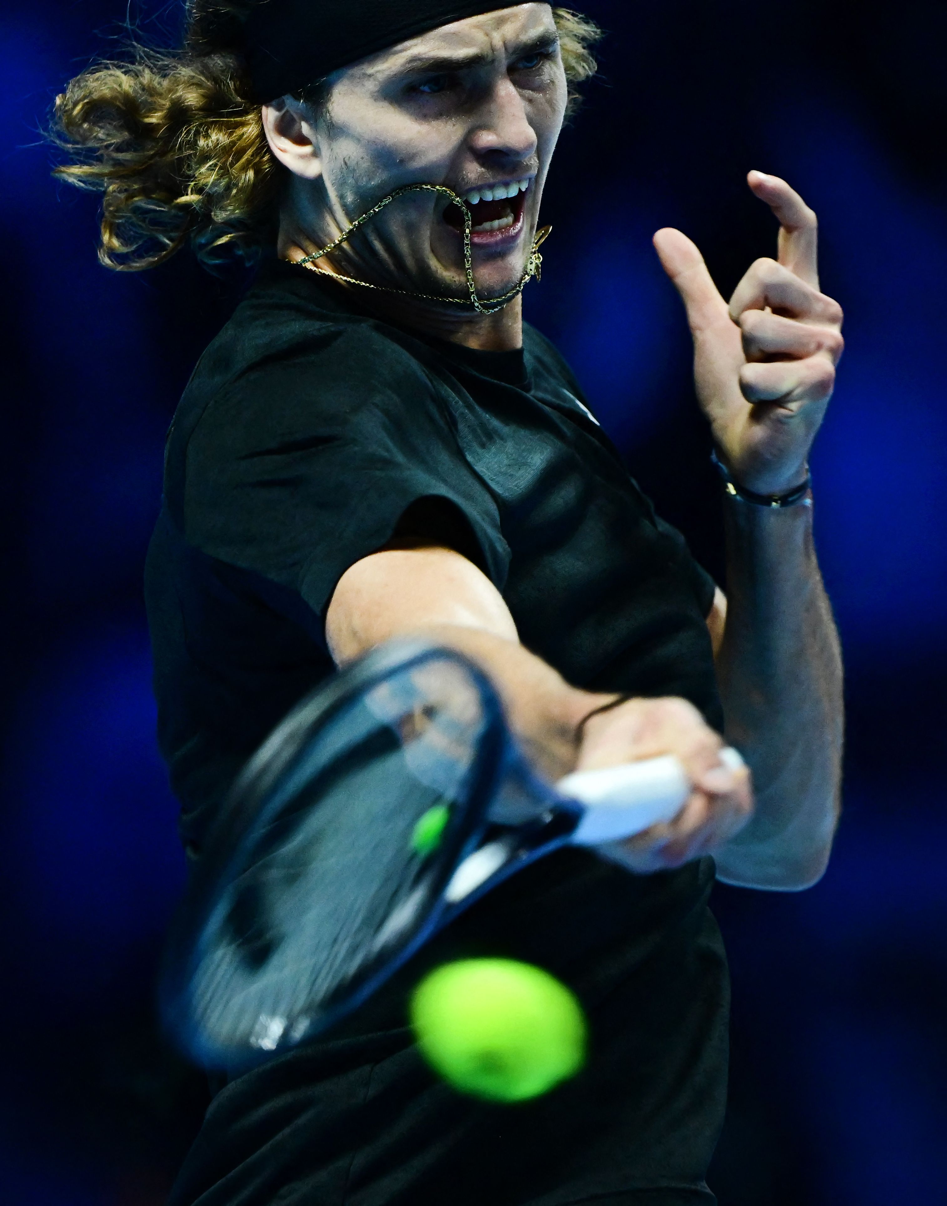 西班牙网球队强势欧洲网球队，梅德韦杰夫关键制胜的简单介绍