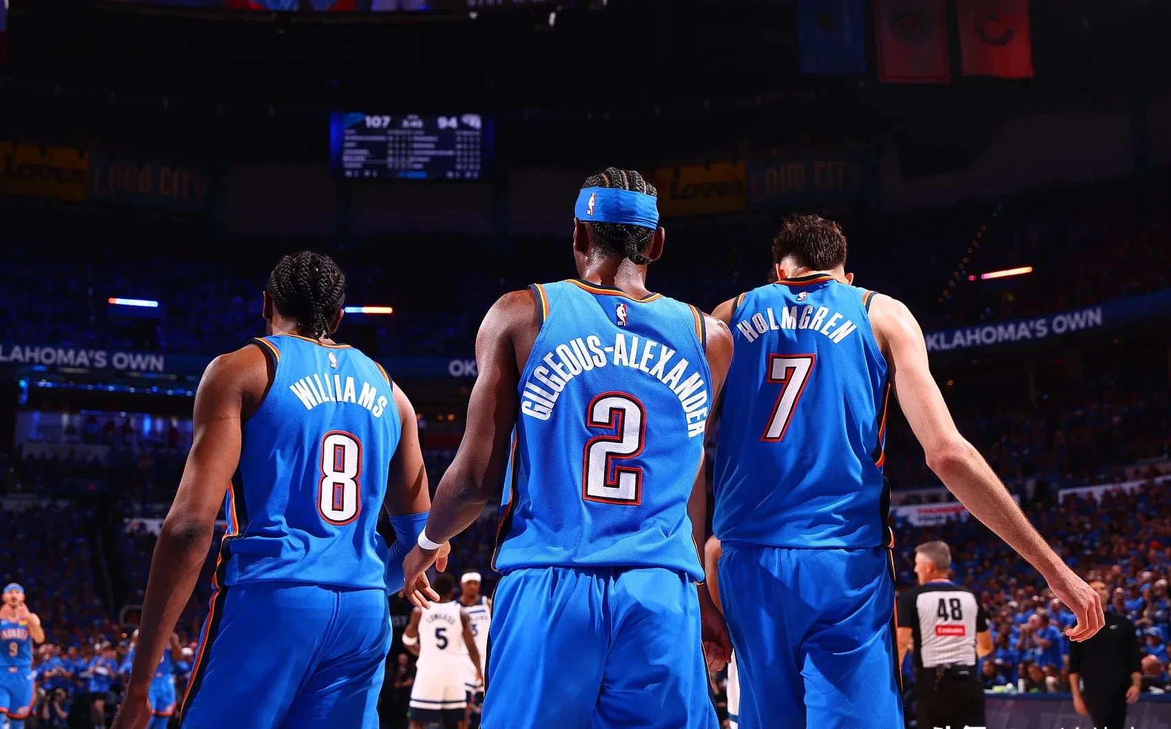 包含热火B队力克独行侠，浓眉一己之力扛起全队的词条