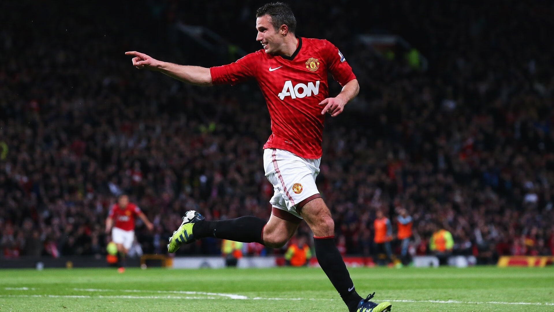 绿茵孤勇者，卢卡库一锤定音，爱尔兰的非典型胜利与淘汰赛的冰冷法则