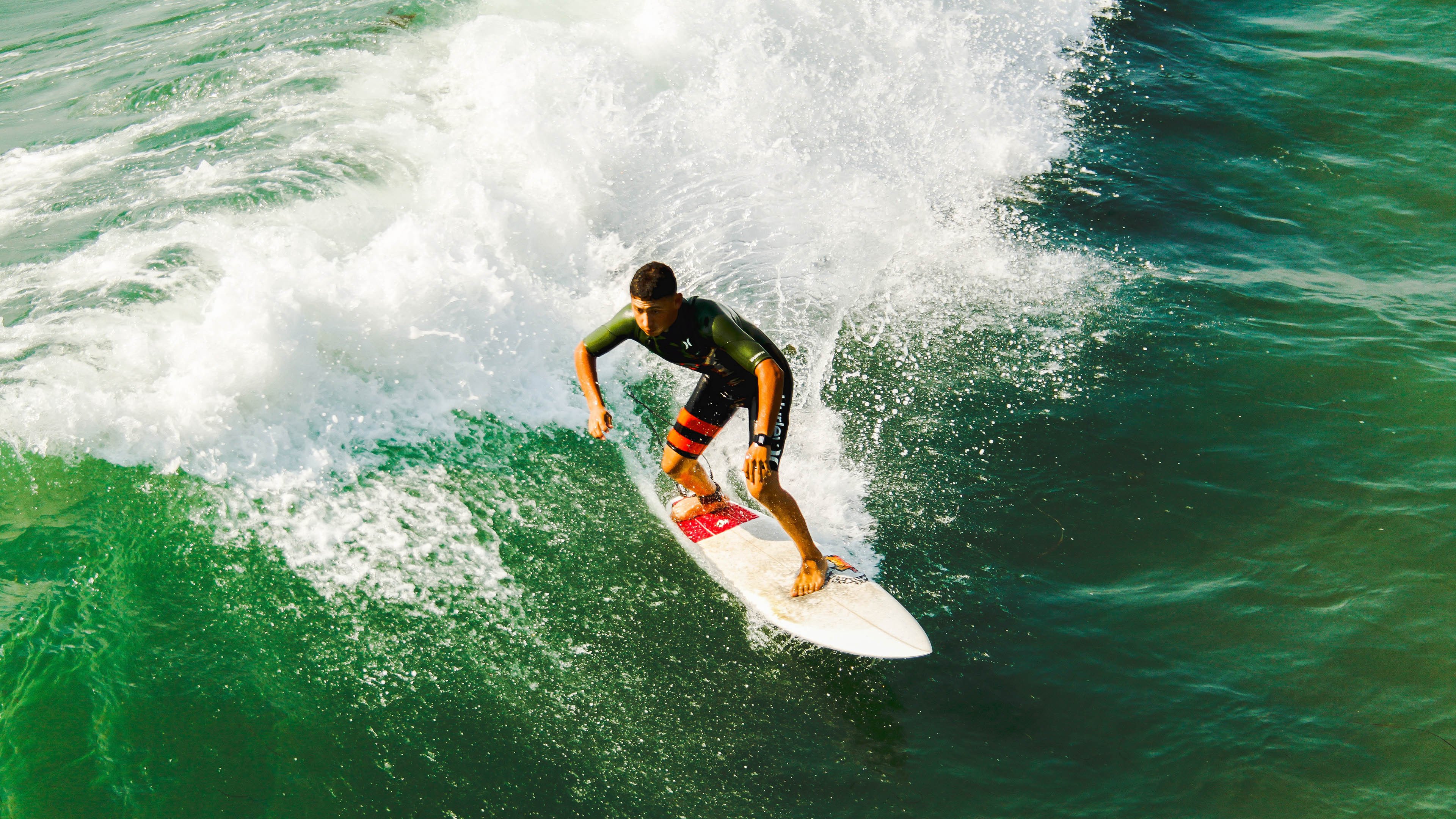 北欧风暴席卷非洲黑马,卡拉斯科一锤定音,瑞典决胜局惊险带走摩洛哥